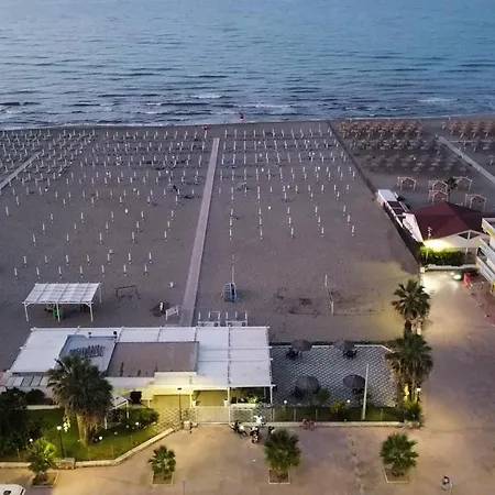 House Beach -